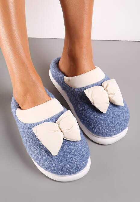Niebieskie Kapcie z Futrzanego Kożuszka z Kokardką Hilusa