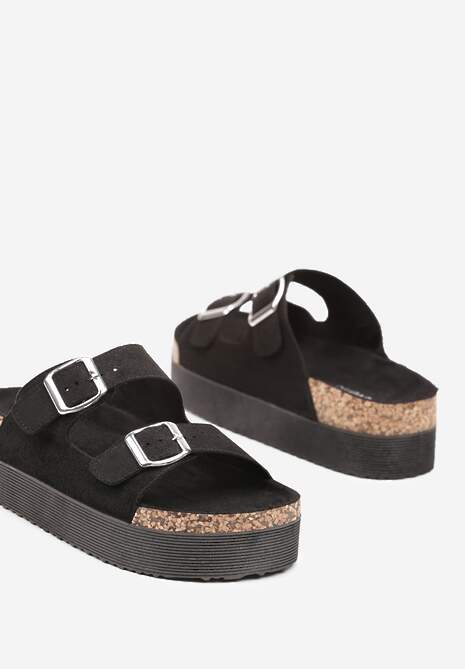 Czarne Klapki na Korkowej Podeszwie z Klamrami Tinalaria
