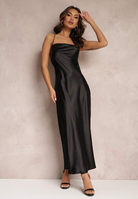 Czarna Sukienka Satynowa Chusposea