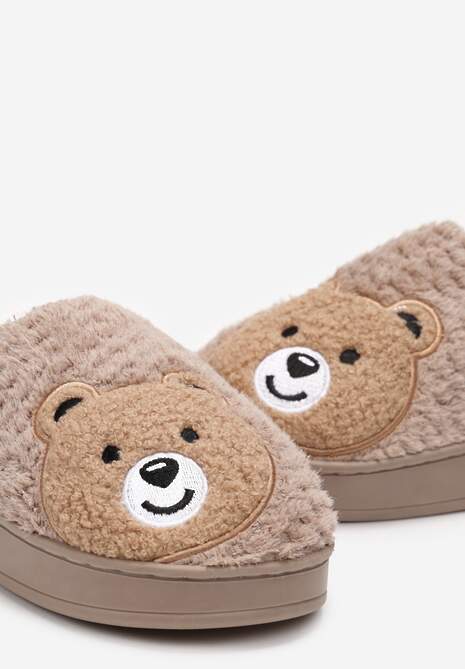 Ciemnobeżowe Ocieplone Kapcie z Naszywką w Kształcie Uroczego Misia Garana