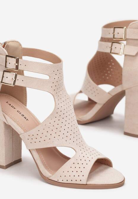 Beżowe Sandały na Wysokim Słupku z Perforacją Meeyah