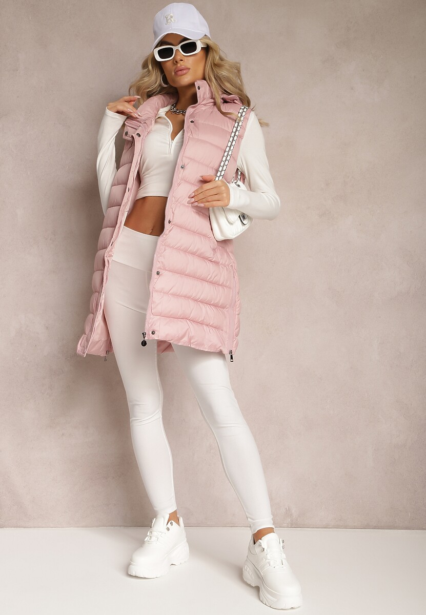Różowa Pikowana Kamizelka z Kieszeniami i Kapturem i Ozdobnymi Suwakami na Dole Culvena