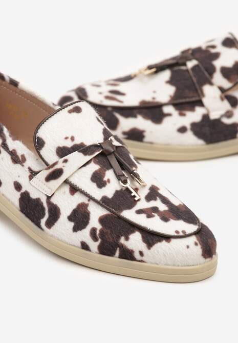 Brązowo-Białe Klasyczne Mokasyny z Imitacją Włosia Deorielis