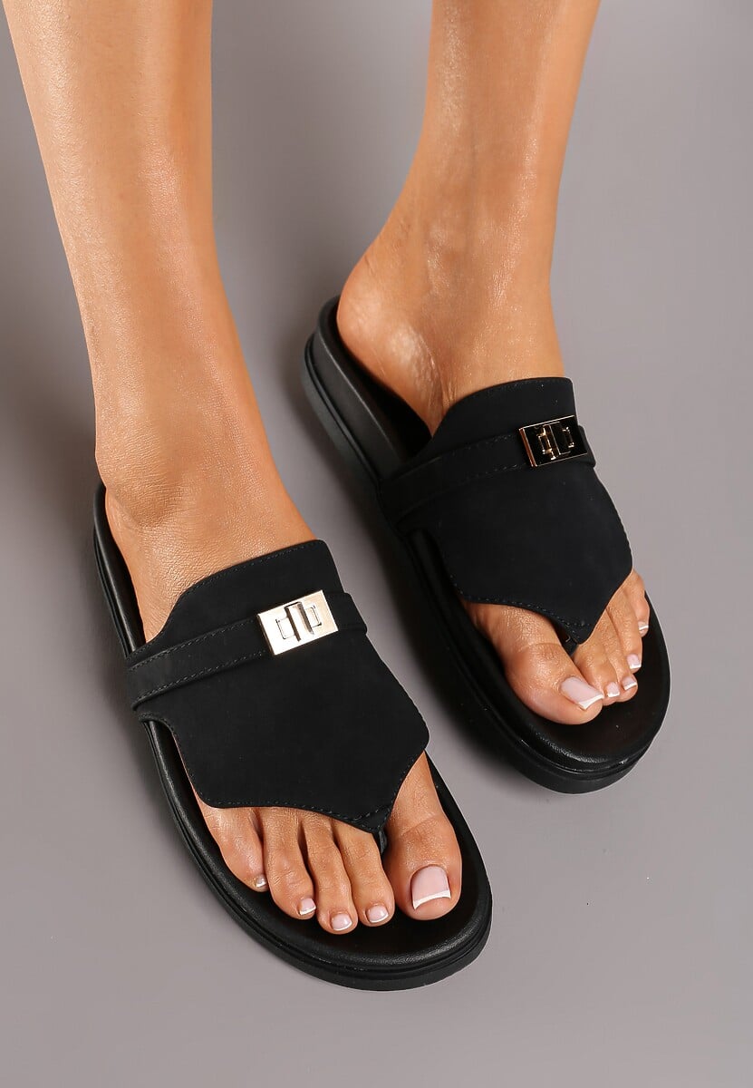 Czarne Płaskie Japonki Klapki z Metalową Klamrą Giorama