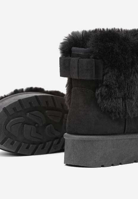 Czarne Śniegowce z Cholewką za Kostkę Ocieplane z Futerkiem i Małą Kokardą Reinedia
