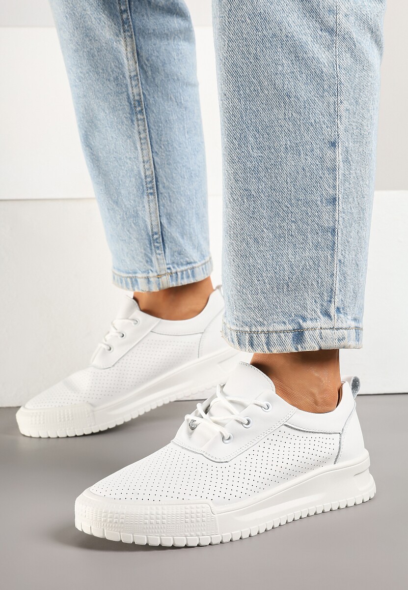 Białe Skórzane Sneakersy Ozdobione Perforacją Sorivna