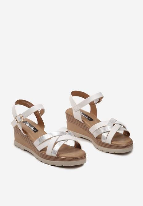 Białe Sandały Zapinane wokół Kostki na Koturnie z Ozdobną Metaliczną Nicią Idrasca