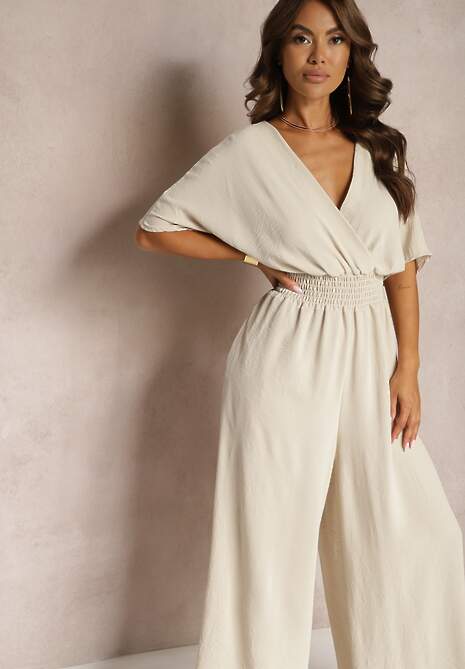 Beżowy Taliowany Kombinezon z Zakładkowym Dekoltem i Gumką w Pasie Vimalynna