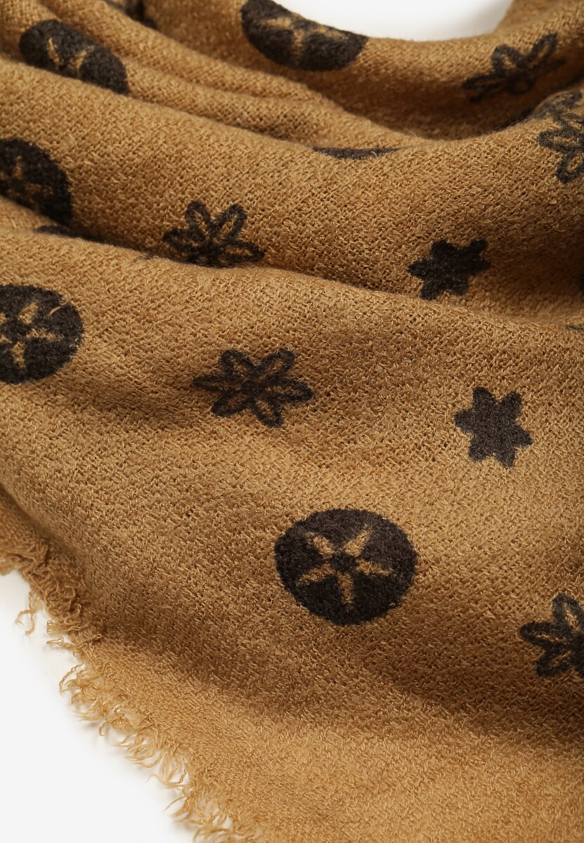 Beżowy Szalik Ozdobiony Geometrycznym Motywem z Frędzlami Nomirya