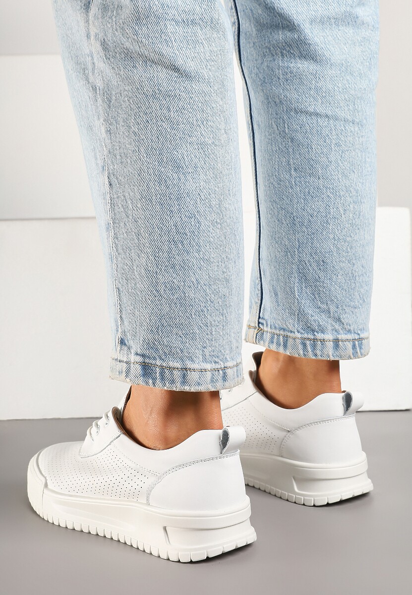 Białe Skórzane Sneakersy Ozdobione Perforacją Sorivna