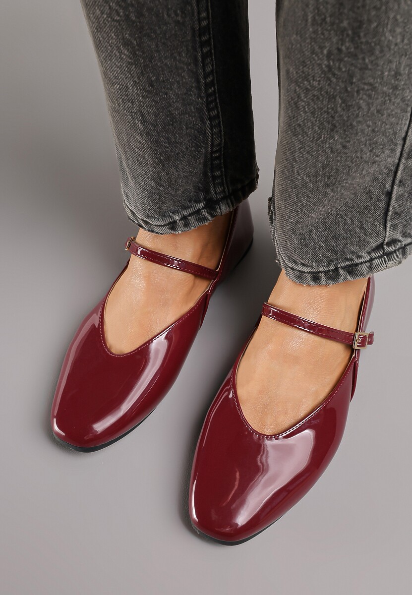 Bordowe Balerinki Vices z Paseczkiem ze Sprzączką i Ozdobnym Przeszyciem Desorila