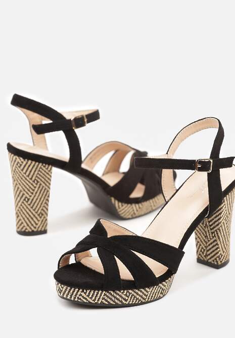 Czarne Sandały na Słupkowym Obcasie o Tweedowej Fakturze Fodivira