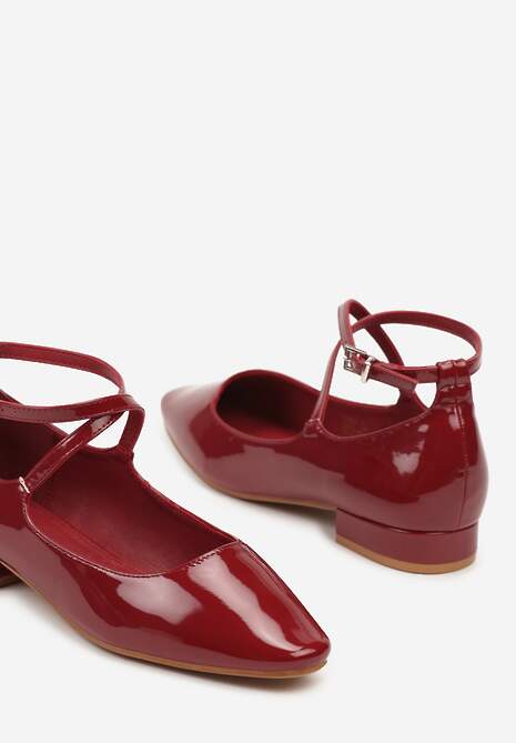 Bordowe Lakierowane Klasyczne Czółenka na Płaskiej Podeszwie z Ozdobnymi Paskami Haranivia