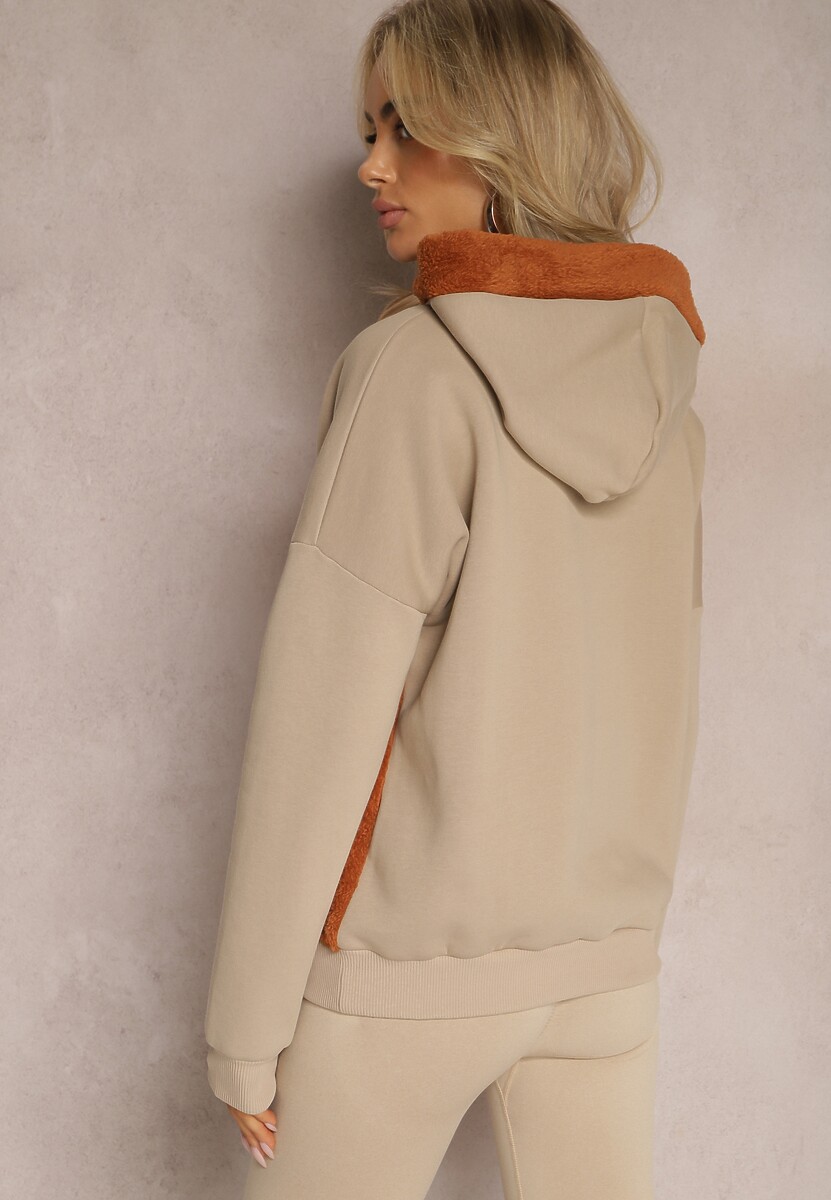 Beżowa Bluza z Bawełny z Ozdobną Naszywką z Misiem i Polarowym Kapturem Hecatia