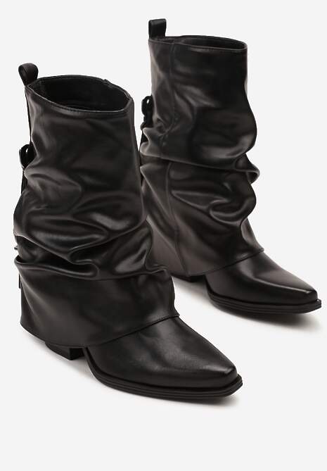Czarne Botki Kowbojki na Stożku z Marszczoną Wywiniętą Cholewką i Klamrami Finitta