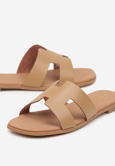 Beżowe Klapki Vices ze Skóry Naturalnej Ozdobione Wycięciami Arqelia
