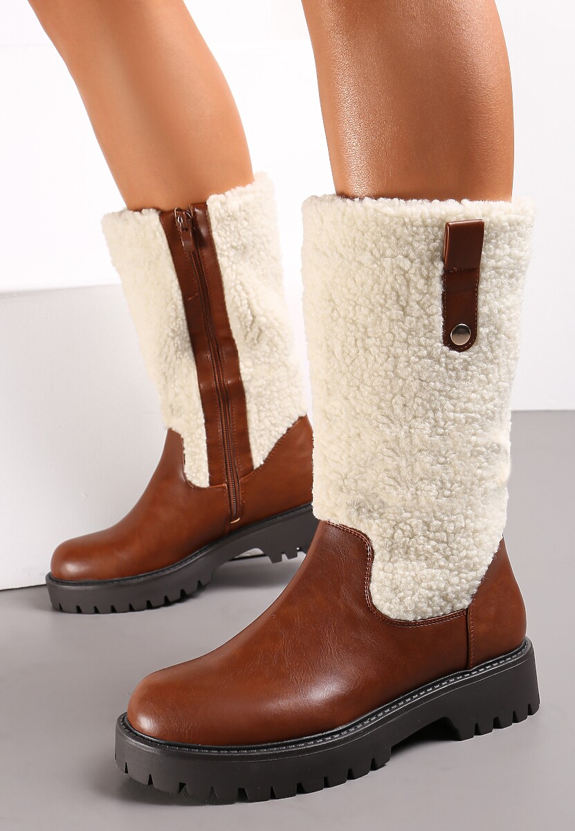 Czarne Płaskie Botki z Cholewką z Ciepłego Kożuszka Cirillo