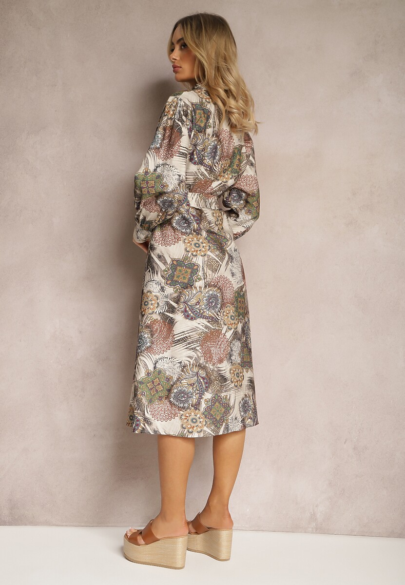 Niebieska Sukienka o Koszulowym Fasonie Wiązana w Pasie w Ornamentalny Wzór Blikkia