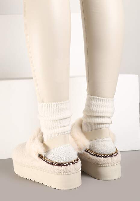 Beżowe Futerkowe Śniegowce na Grubej Podeszwie z Gumką na Pięcie Sosena