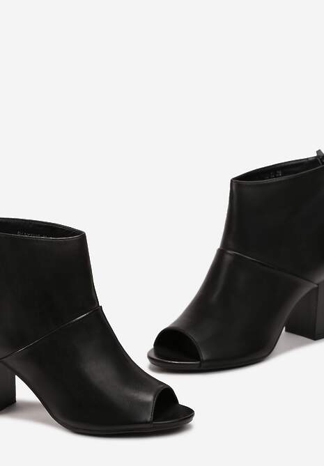Czarne Botki za Kostkę na Słupku z Otwartym Noskiem Leocadie