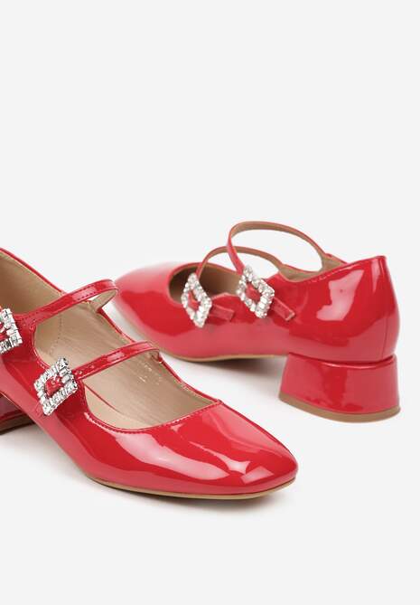 Czerwone Lakierowane Czółenka Wykończone Cyrkoniowymi Sprzączkami Jenaria