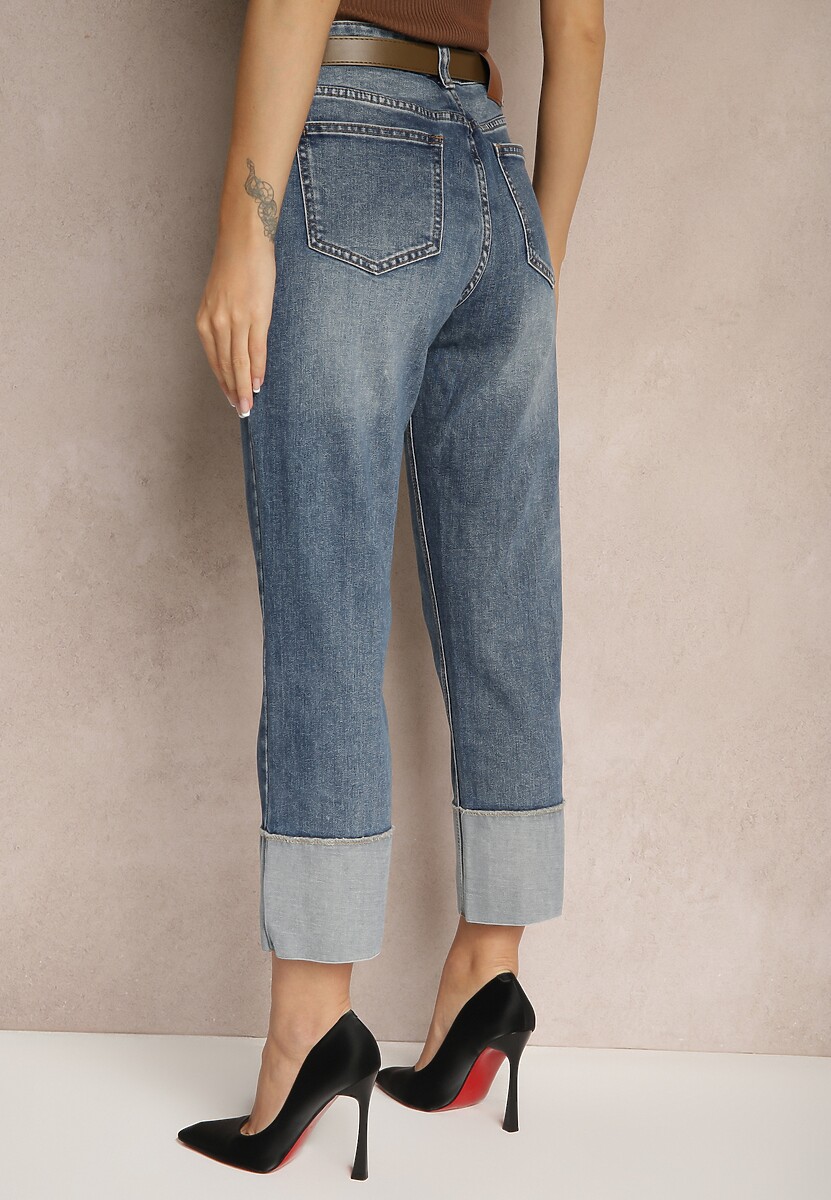 Niebieskie Jeansy Regular z Ozdobnie Wywiniętymi Nogawkami i Paskiem Corenamia