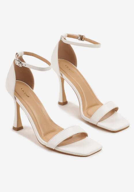 Białe Sandały na Szpilce Vices z Kwadratowym Noskiem Linasena