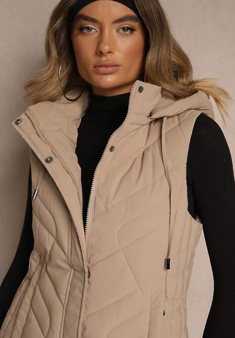 Ciemnobeżowa Pikowana Kamizelka o Taliowanym Kroju z Kapturem Tulonea