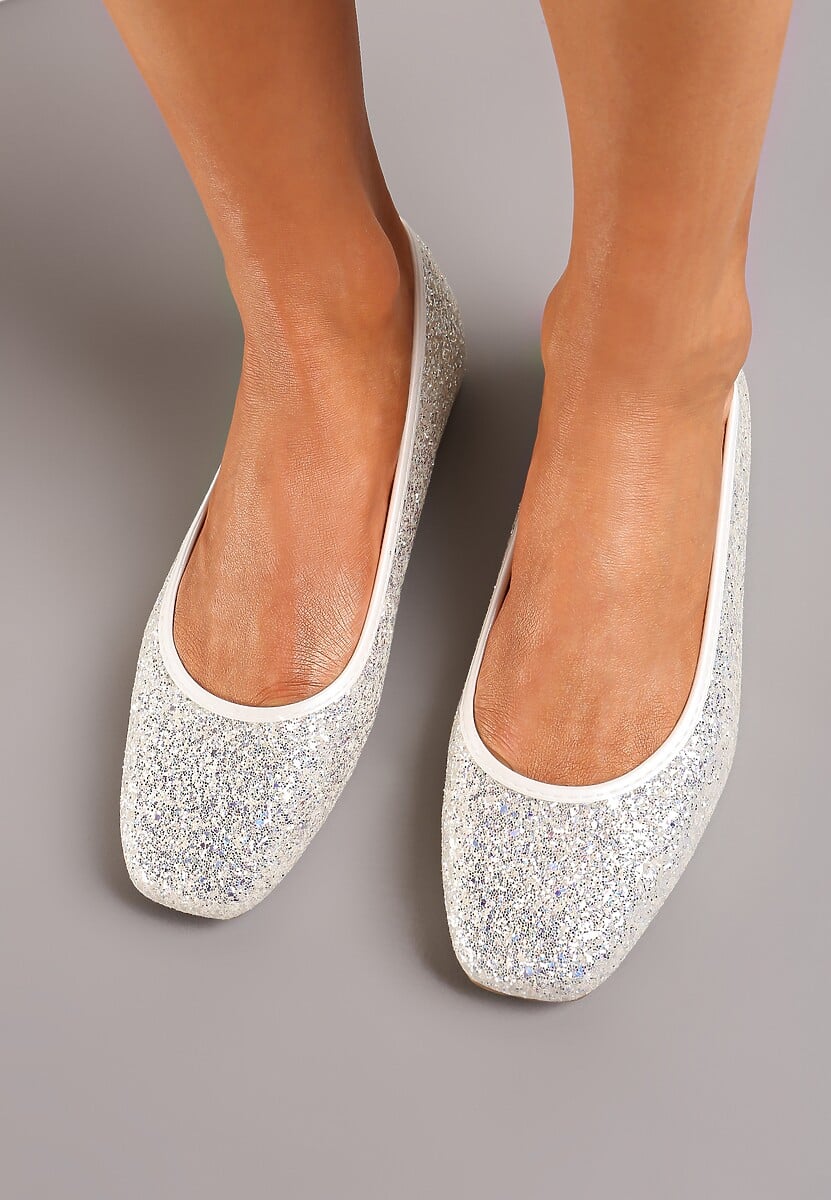 Białe Brokatowe Balerinki z Okrągłym Noskiem Buneria
