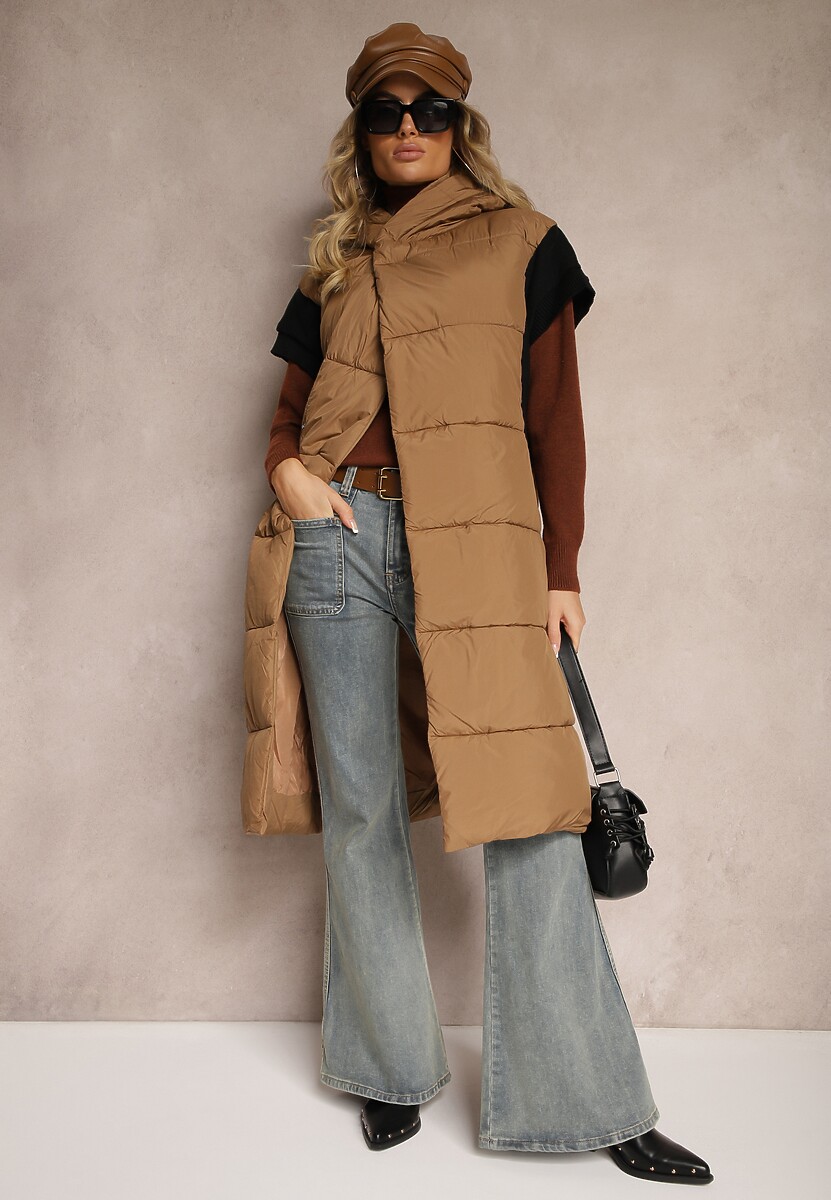 Granatowa Długa Kamizelka z Pikowanego Materiału o Kopertowym Kroju z Kapturem i Paskiem Nerietta