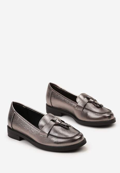 Srebrne Mokasyny ze Skórzaną Wkładką z Metalicznym Połyskiem i Frędzlami Unone