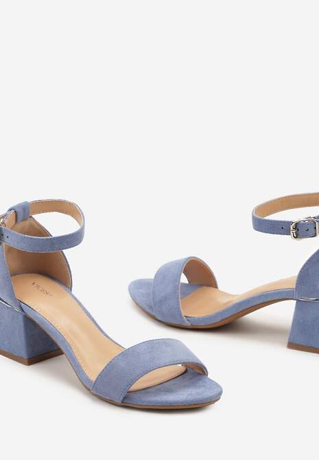 Niebieskie Sandały na Słupku z Imitacji Skóry Zdobione Elementami o Metalicznym Wykończeniu Aloeli
