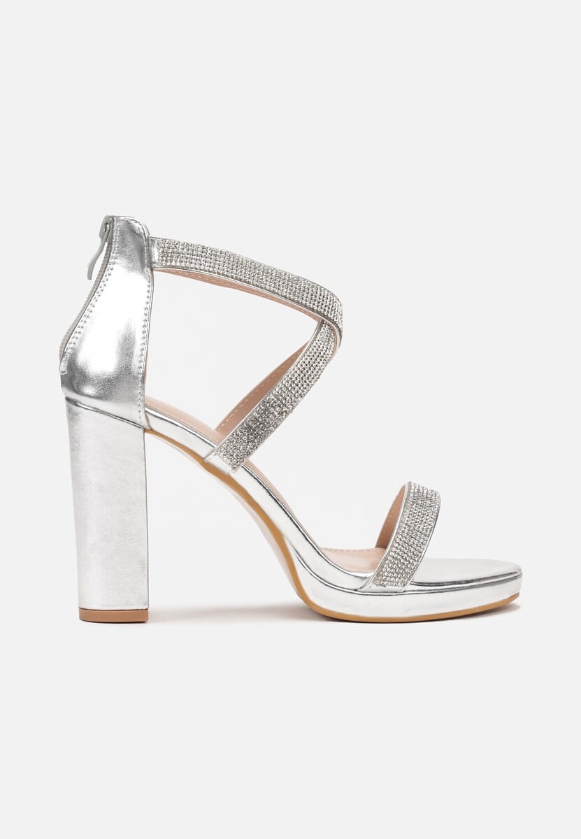 Srebrne Sandały na Słupku z Paskami w Cyrkonie Nelsa