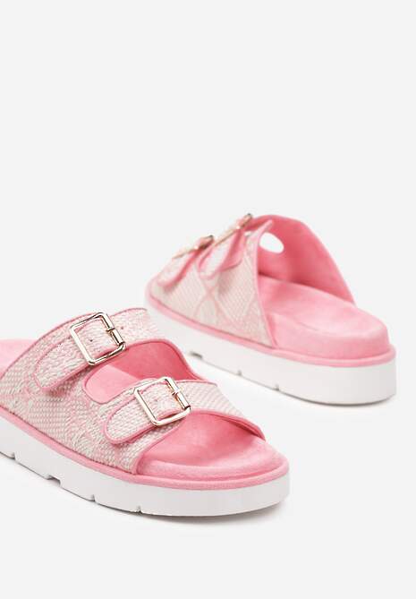 Fuksjowe Klapki Ozdobione Plecionym Materiałem i Klamrami Ellyra