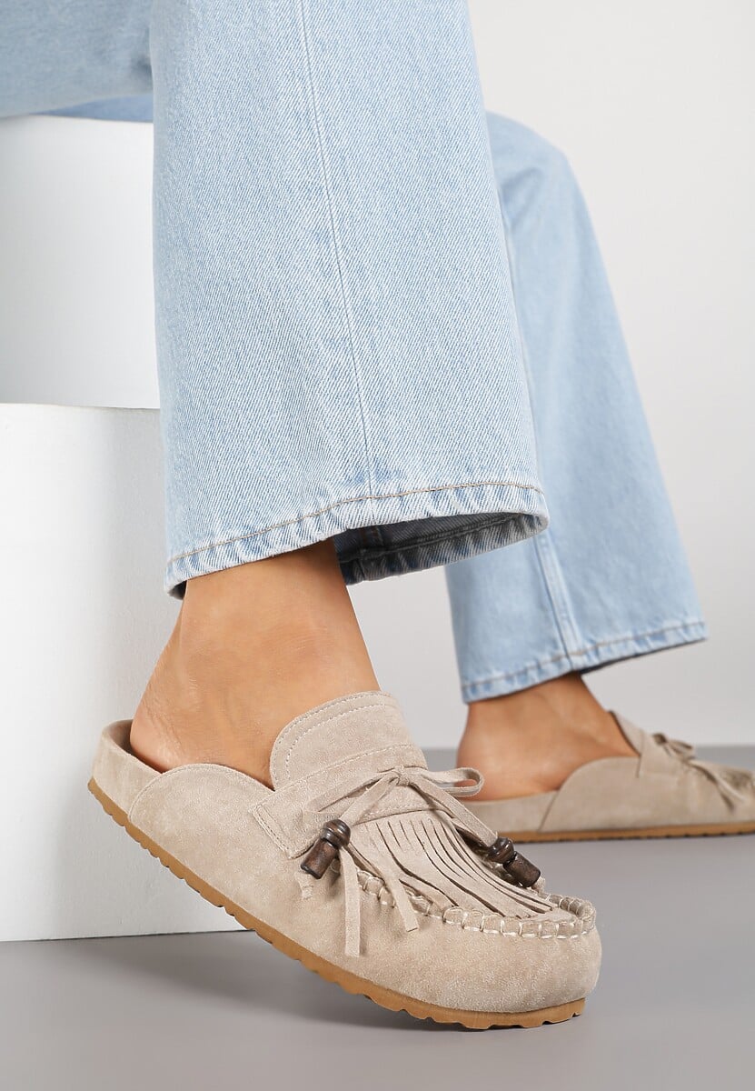 Ciemnobeżowe Klapki Ozdobione Kokardą i Frędzlami Felindrise