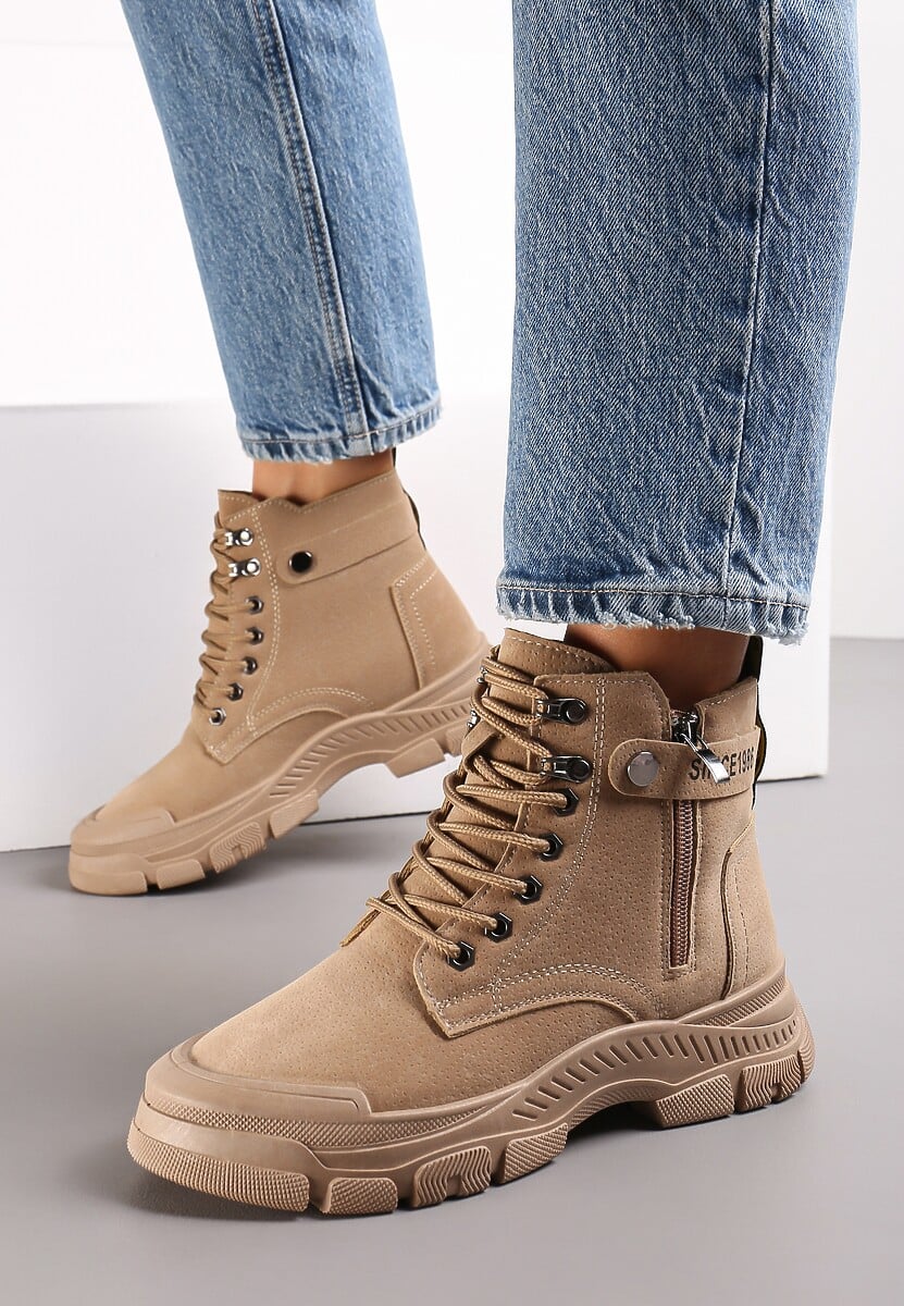 Ciemnobeżowe Sznurowane Botki Traperki na Grubej Podeszwie Trewenna