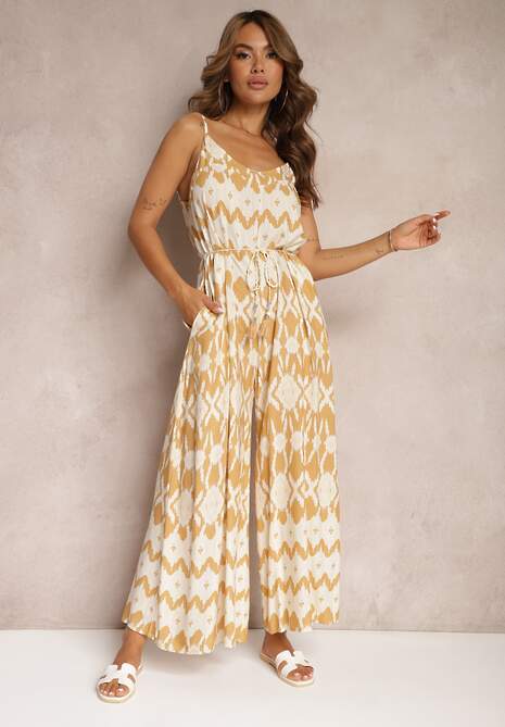 Beżowy Kombinezon z Wiskozy na Cienkich Ramiączkach o Geometrycznym Wzorze z Paskiem Vikine