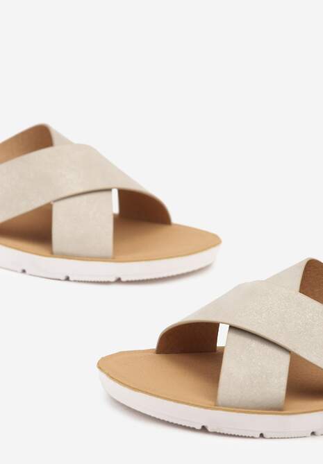 Beżowe Casualowe Klapki z Przeplatanymi Paskami Liarise