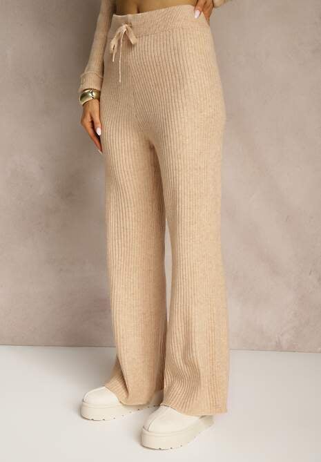 Beżowy Komplet z Wełną i Bawełną Sweter z Guzikami i Szerokie Spodnie Reinelia