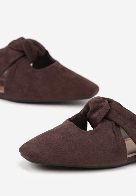 Ciemnobrązowe Klapki Vices Typu Mule z Ozdobnym Supłem Elitina