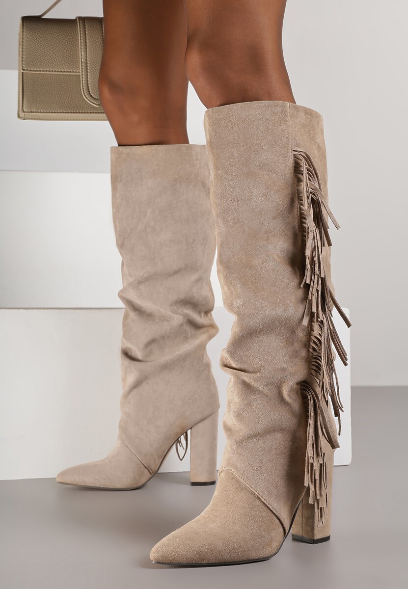 Ciemnobeżowe Kozaki Kowbojki na Słupku z Frędzlami na Cholewce Badina