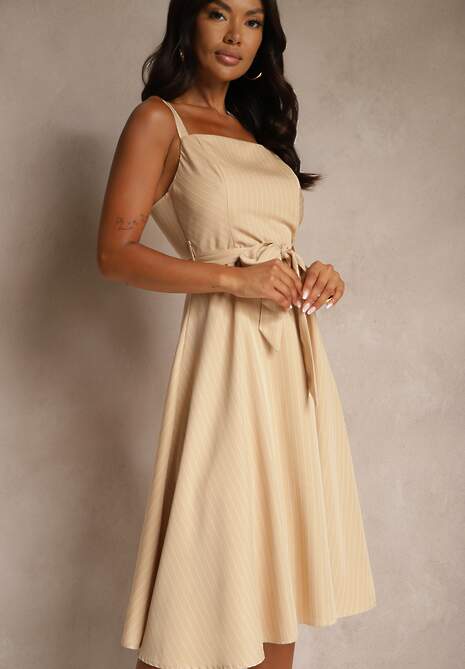 Beżowa Rozkloszowana Sukienka z Wiskozą w Paski Dolavessa