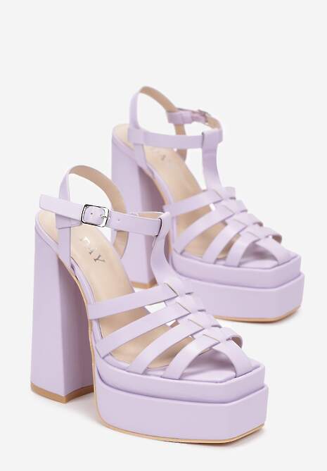 Fioletowe Sandały na Wysokim Słupku i Platformie z Kwadratowym Noskiem i Sprzączką Lakota