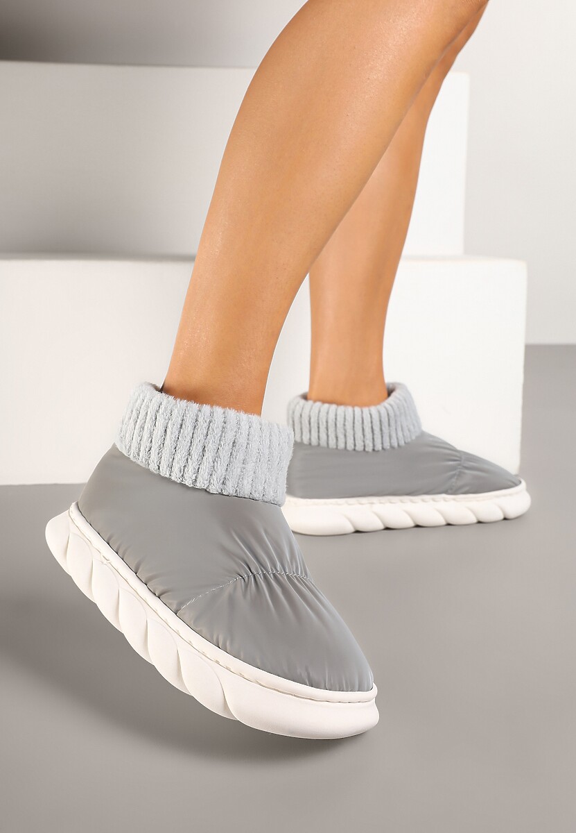 Szare Kapcie Vices na Piankowej Podeszwie z Pikowaną Cholewką Velavina