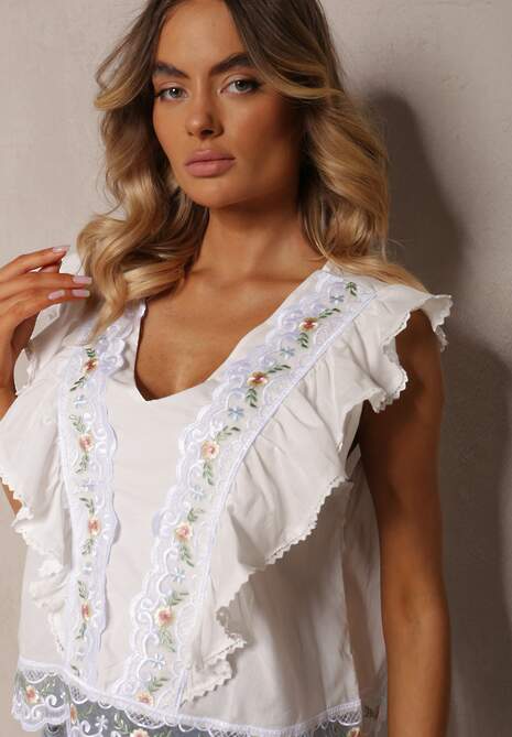 Biała Bluzka Zdobiona Haftem i Falbankami Quilnena
