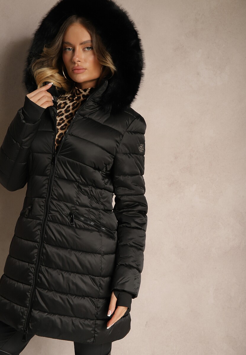 Czarna Kurtka z Odpinanym Futerkiem Taliowana o Długim Fasonie Delavira