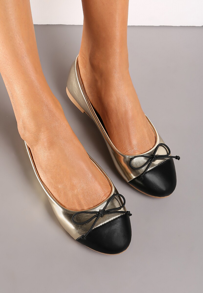 Złote Balerinki z Ozdobną Kokardką i Kontrastowym Noskiem Sanahia