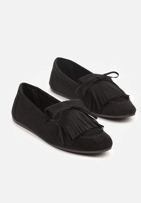 Czarne Mokasyny z Kokardą i Frędzlami Ivandellia