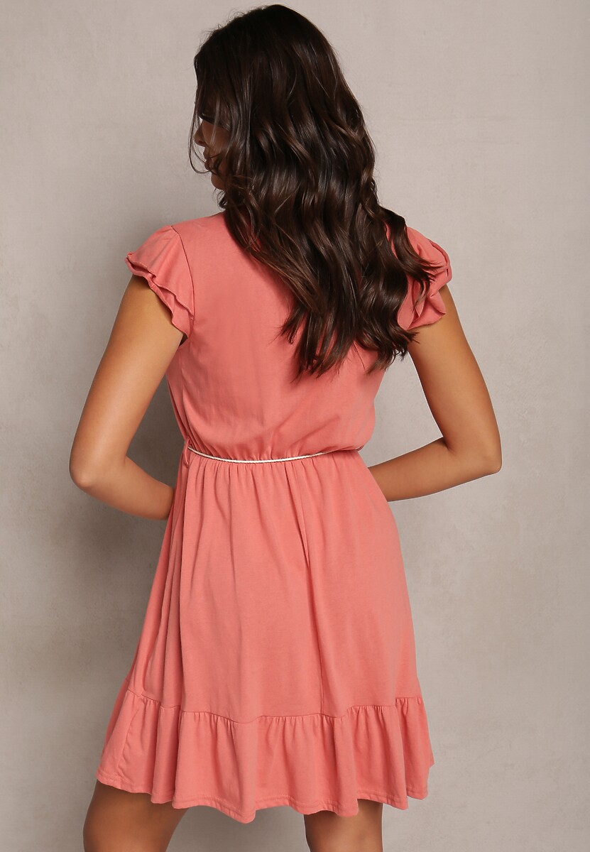 Jasnoczerwona Sukienka o Rozkloszowanym Fasonie z Bawełny Ozdobiona Falbankami Kadan