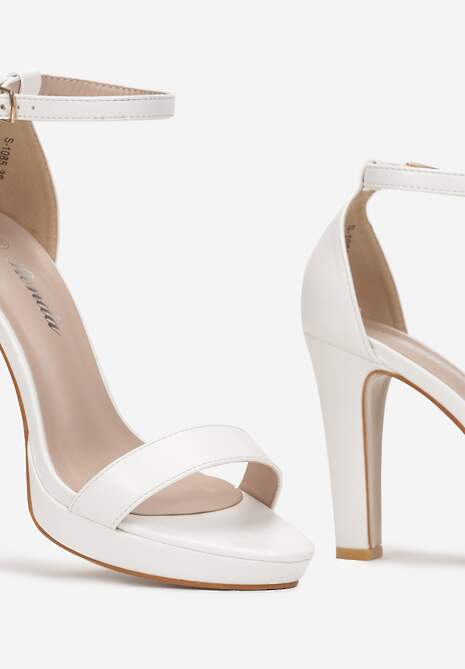 Białe Sandały na Słupku z Paskiem ze Sprzączką Sultana